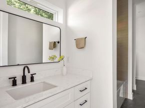 2611 Davis LN 2, Austin TX 78745