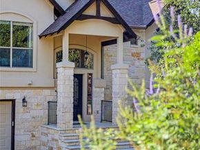 700 Augusta CIR N, Point Venture TX 78645