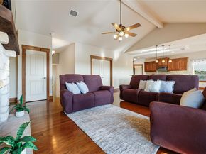 700 Augusta CIR N, Point Venture TX 78645