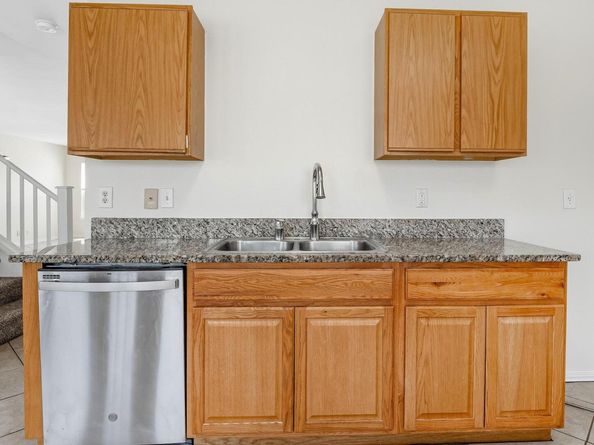 1302 Gulf WAY, Round Rock TX 78665
