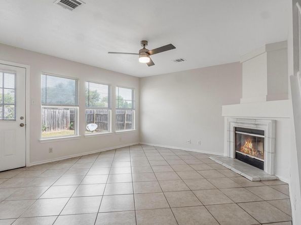 1302 Gulf WAY, Round Rock TX 78665