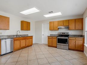 1302 Gulf WAY, Round Rock TX 78665