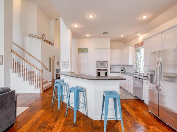 16809 Willow Oak LN, Round Rock TX 78681