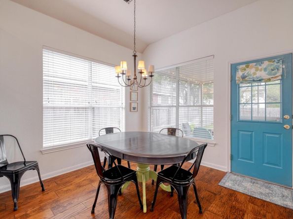 16809 Willow Oak LN, Round Rock TX 78681