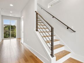 7921 Floracita LN 26, Austin TX 78735