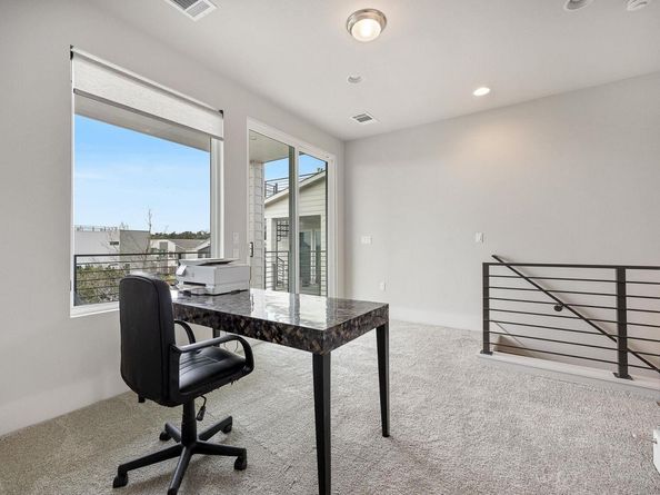 7921 Floracita LN 26, Austin TX 78735