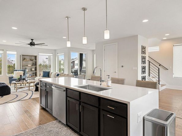 7921 Floracita LN 26, Austin TX 78735