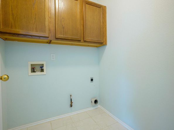 1712 Southwestern DR, Round Rock TX 78664