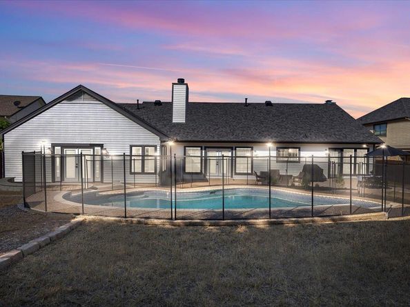 10301 Pickfair DR, Austin TX 78750