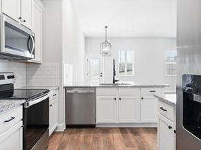 9709 Gladsome PATH, Manor TX 78653