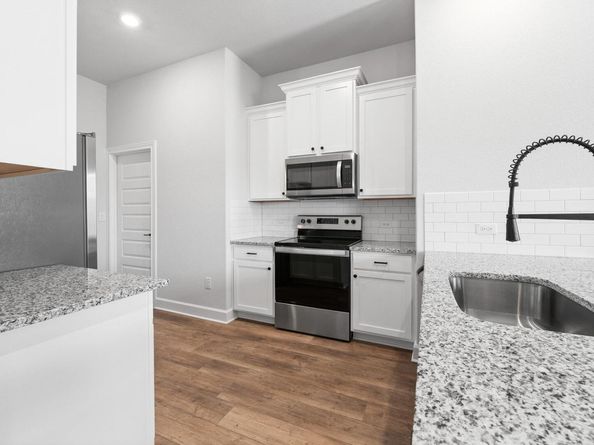 9709 Gladsome PATH, Manor TX 78653