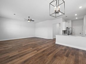 9709 Gladsome PATH, Manor TX 78653