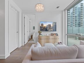 222 West Ave 1001, Austin TX 78701