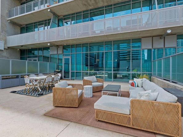222 West Ave 1001, Austin TX 78701