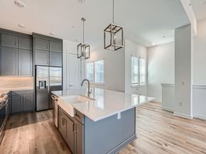 3213 Zach Scott ST, Austin TX 78723