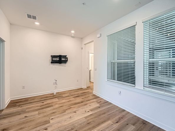 3213 Zach Scott ST, Austin TX 78723