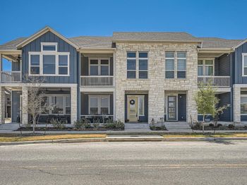 3213 Zach Scott ST