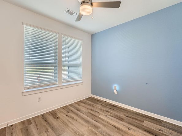 3213 Zach Scott ST, Austin TX 78723