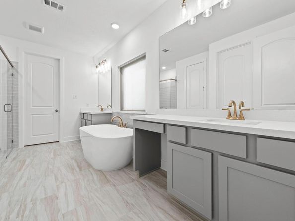 8013 Royal Mint CV, Lago Vista TX 78645