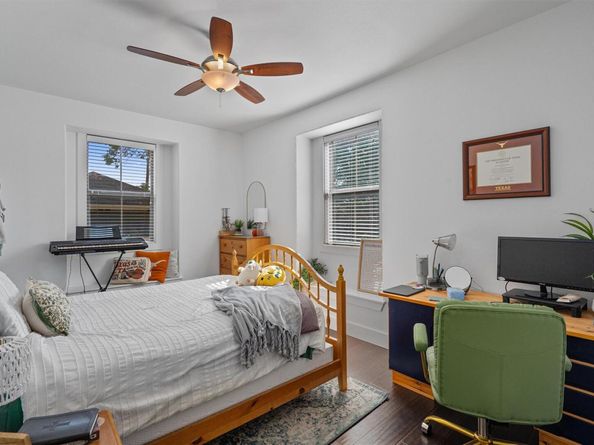 500 W 55th 1/2 ST, Austin TX 78751