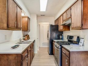 3908 Holt DR, Austin TX 78749