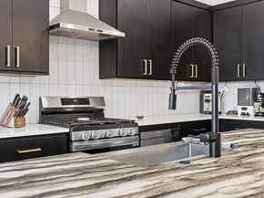 606A Clifford DR, Austin TX 78745