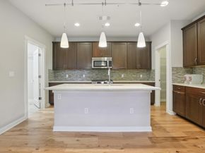 4008 Valley View RD A, Austin TX 78704