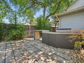 4008 Valley View RD A, Austin TX 78704