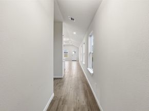 105 Boulder Ridge TRL, Liberty Hill TX 78642