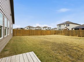 105 Boulder Ridge TRL, Liberty Hill TX 78642