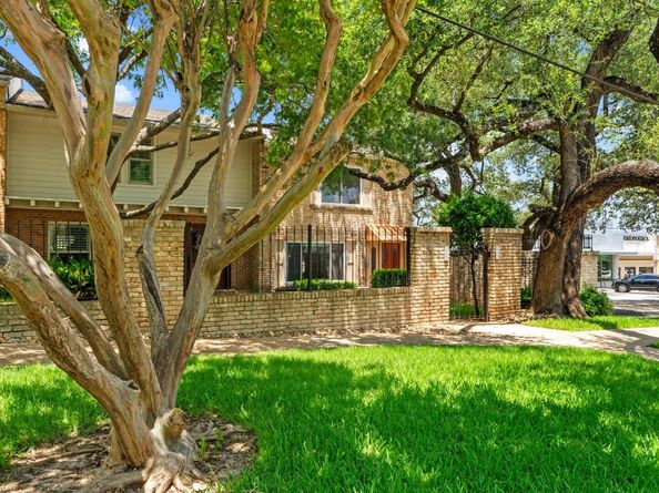 3966 Far West BLVD, Austin TX 78731
