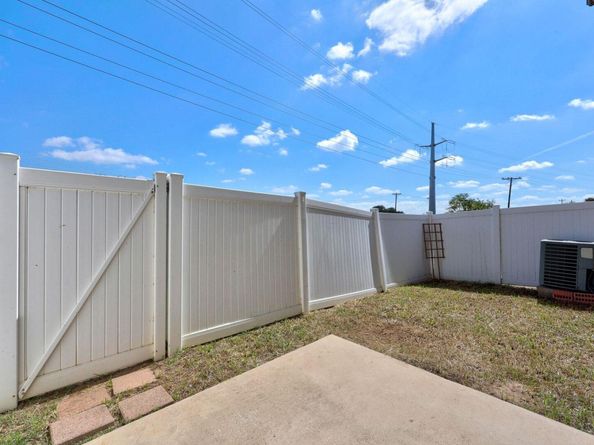 1900 Little Elm TRL 98, Cedar Park TX 78613