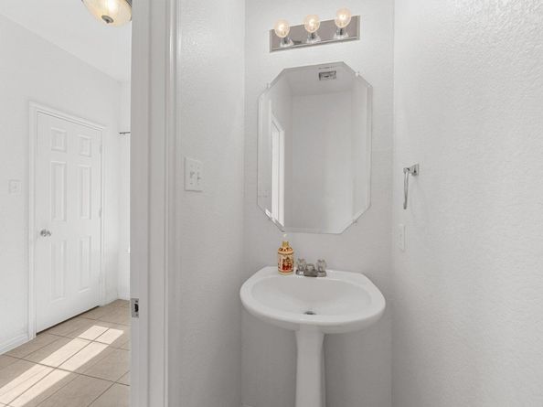 1900 Little Elm TRL 98, Cedar Park TX 78613