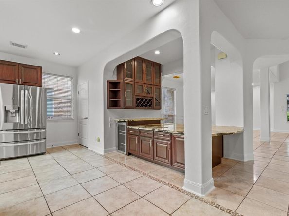 5724 Brittlyns CT, Austin TX 78730