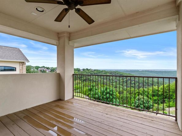 5724 Brittlyns CT, Austin TX 78730
