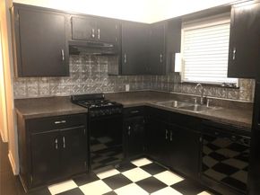 2403 Sherwood LN, Austin TX 78704
