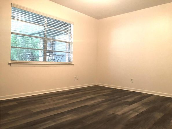 2403 Sherwood LN, Austin TX 78704