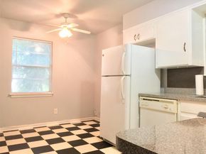 2403 Sherwood LN, Austin TX 78704