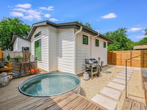 5603 Samuel Huston Ave 1, Austin TX 78721