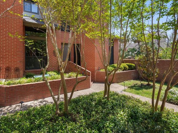 510 W 18TH St 113, Austin TX 78701