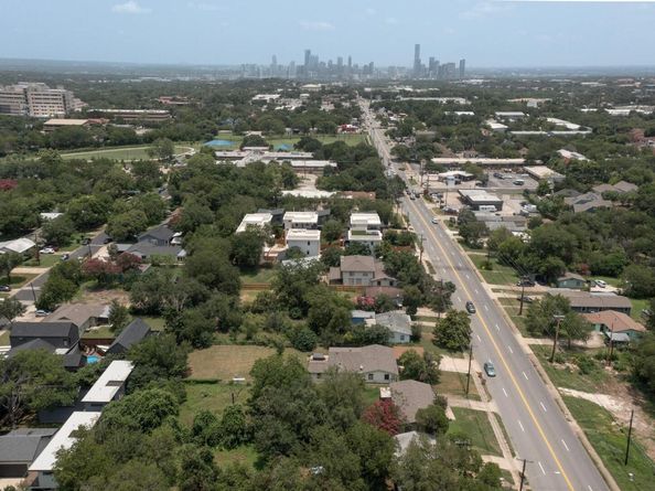 4502 S 1st ST, Austin TX 78745