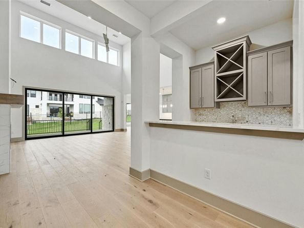 909 Bristol Creek BND, Lakeway TX 78738