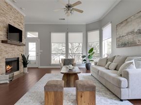9817 Royal New Kent DR, Austin TX 78717