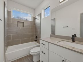 2009 Iroquois LN, Austin TX 78741