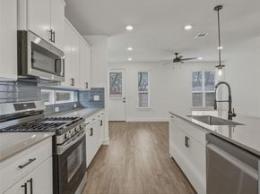 2009 Iroquois LN, Austin TX 78741