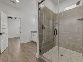 2009 Iroquois LN, Austin TX 78741