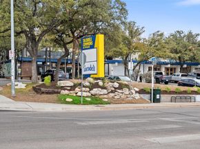 1719 Spyglass DR 1, Austin TX 78746