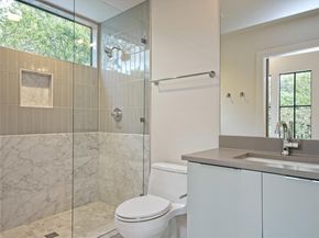 6005 Woodrow Ave, Austin TX 78757