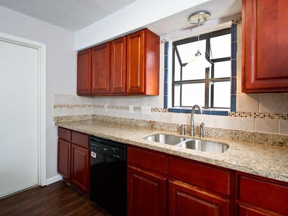 11908 Stout Oak TRL, Austin TX 78750