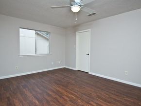 11908 Stout Oak TRL, Austin TX 78750